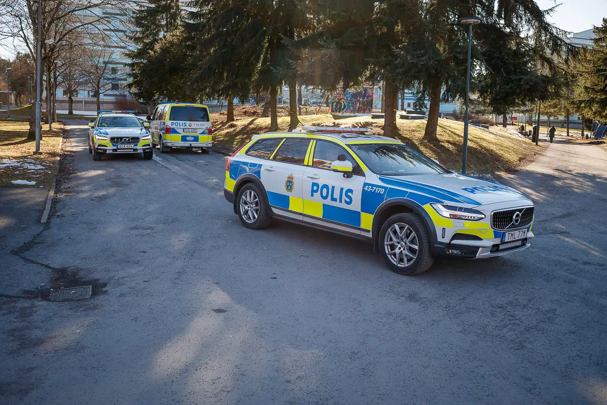 Polisnärvaro på Råslätt