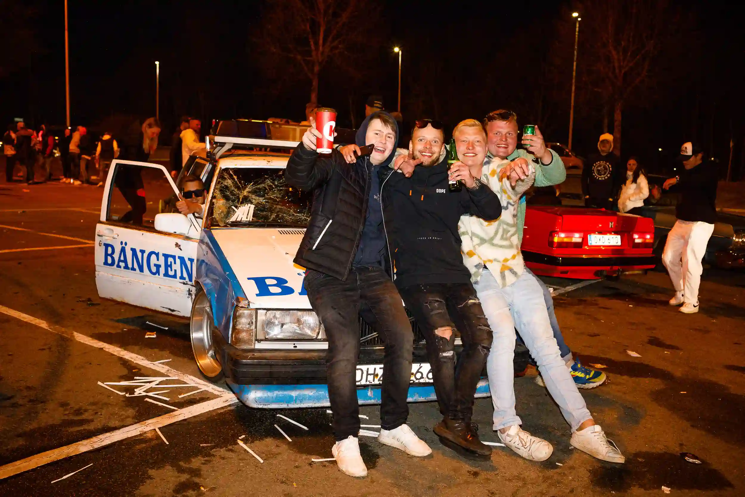motorträff på A6-parkeringen