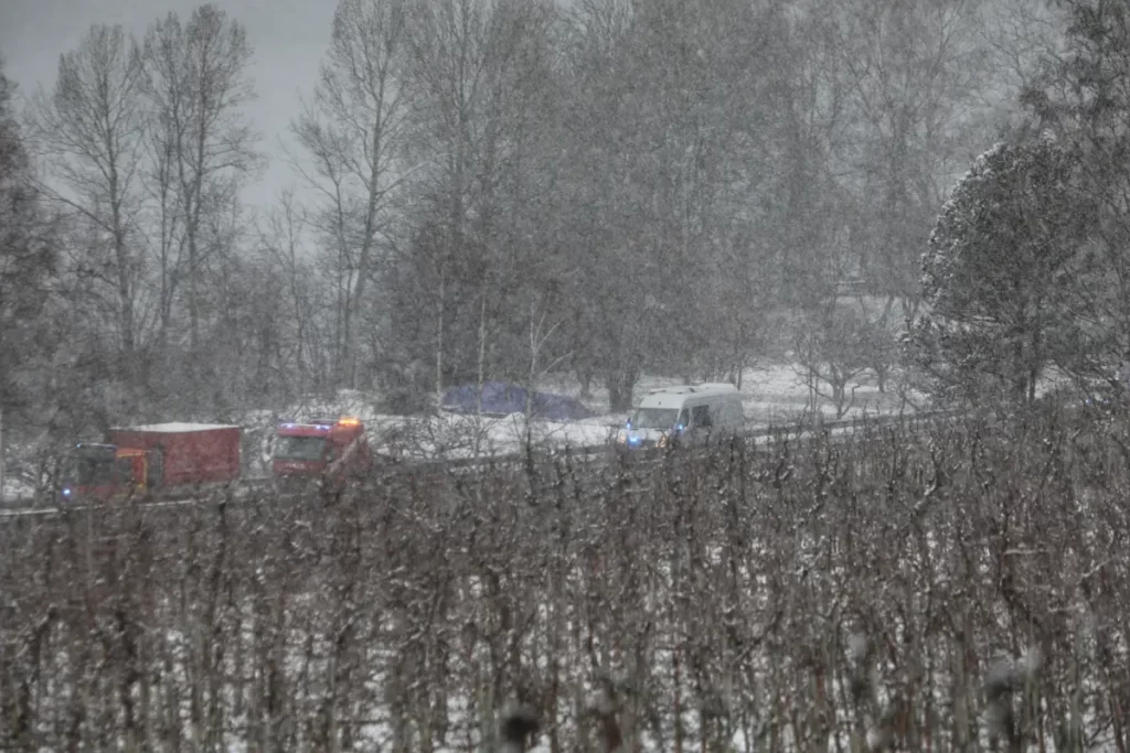 Lastbilar i krock på E4
