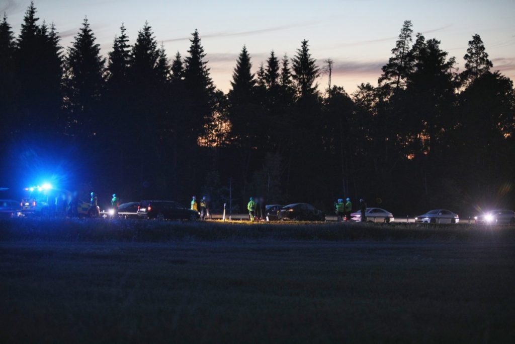 Larm om trafikolycka på väg 195
