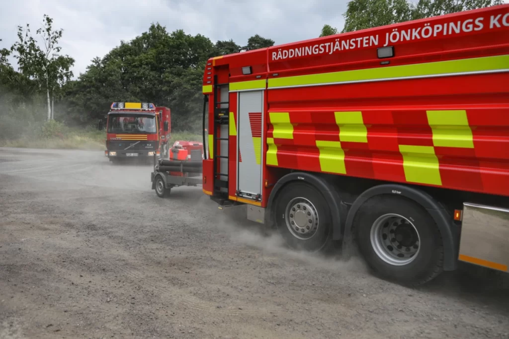 Räddningstjänst, brand i terrängen vid Haga