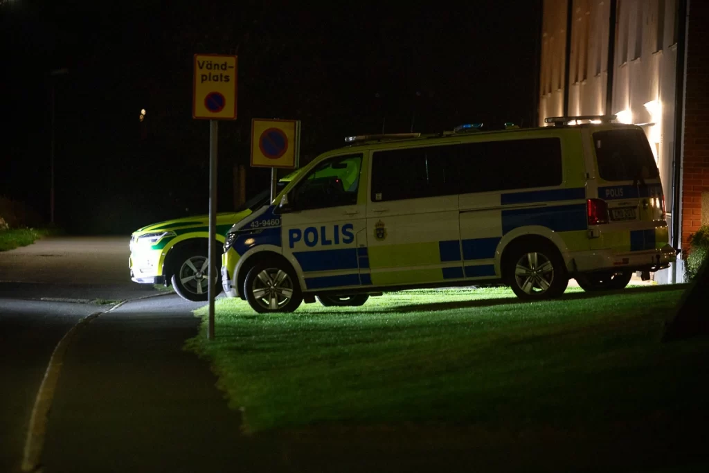 Larm om brand i flerfamiljshus