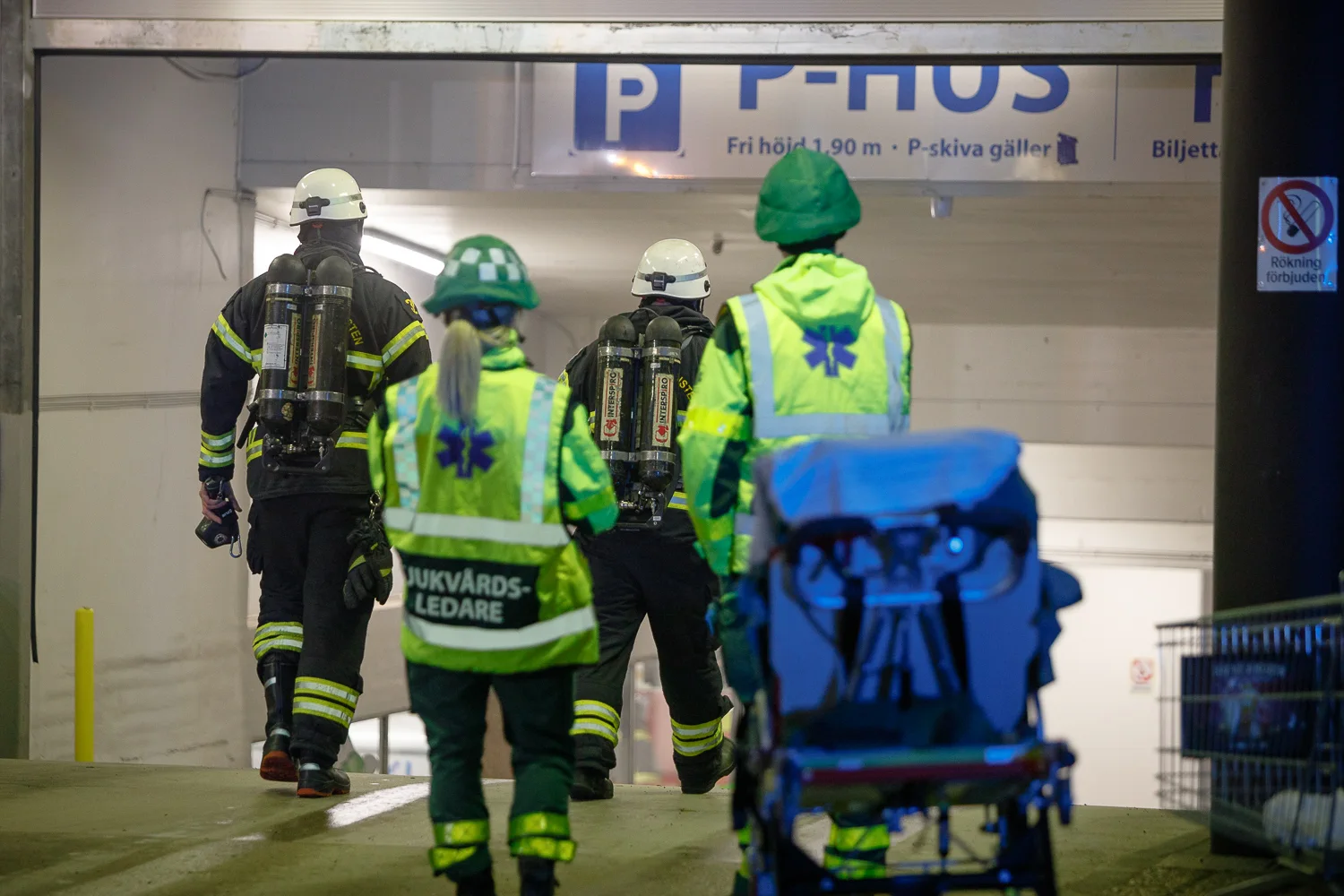Larm om rök i parkeringshus i Huskvarna