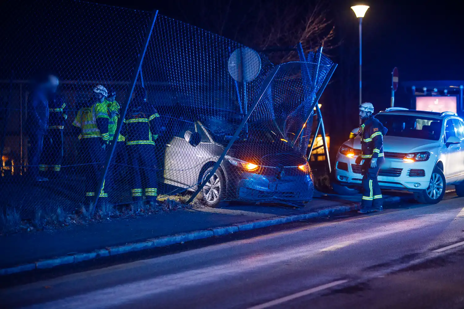 Singelolycka på Norrängen - körde in i stängsel