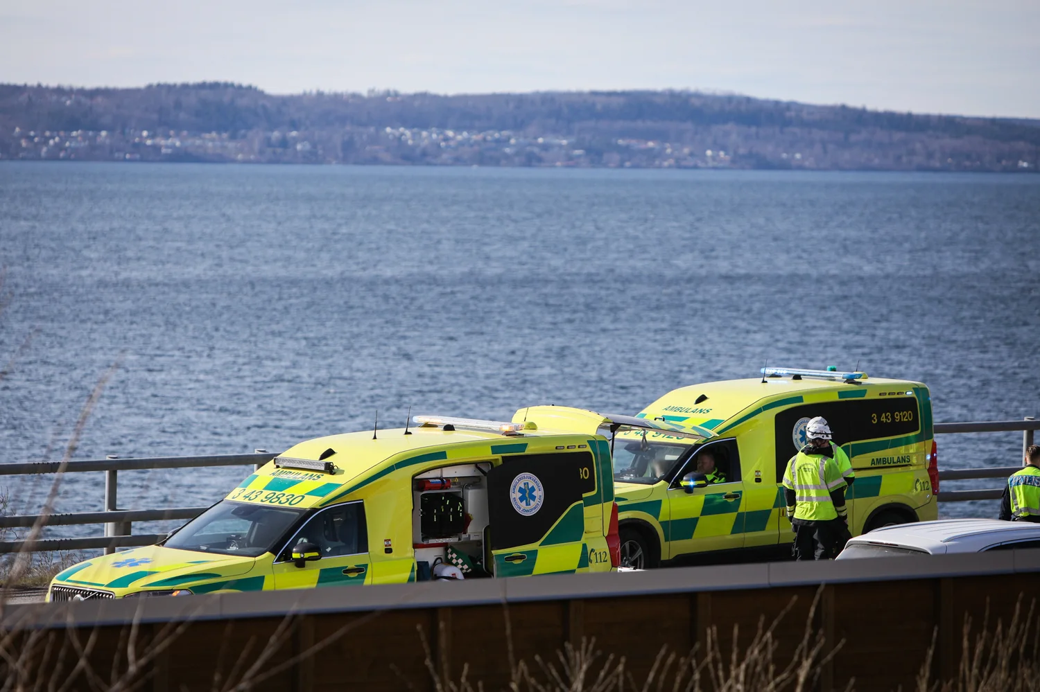 Två bilar i trafikolycka på E4