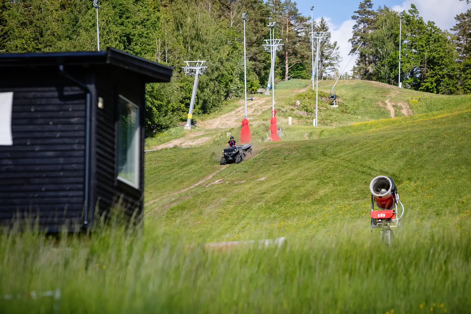 Räddningstjänsten ryckte ut till Järabacken på larm om skogsbrand