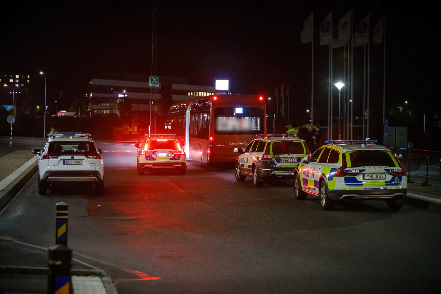 Polis larmades om ordningsstörning