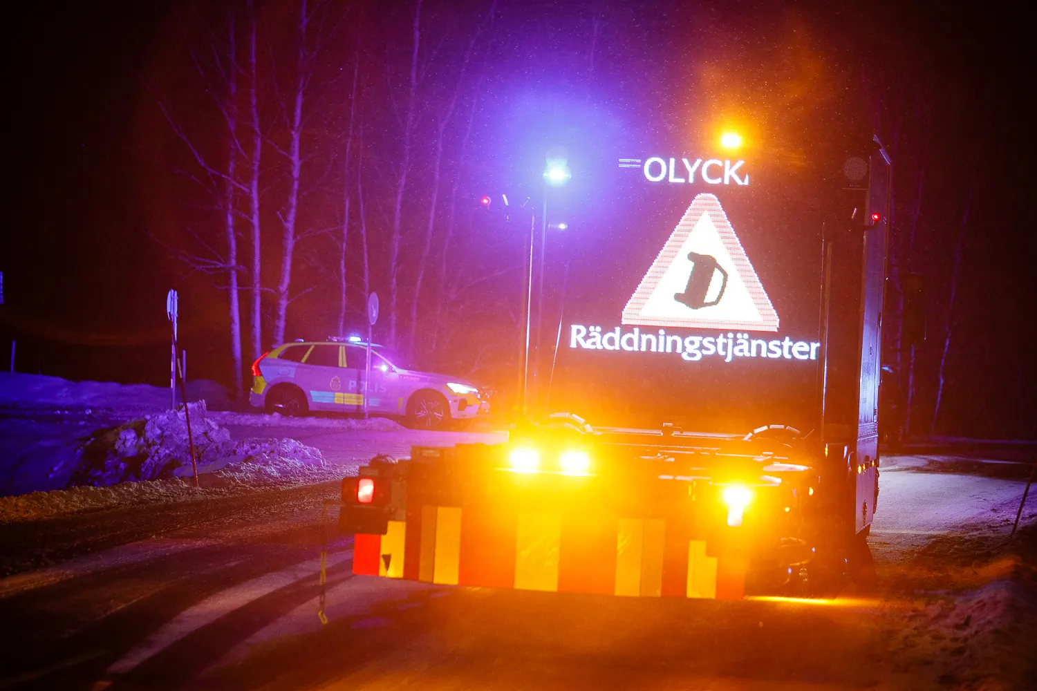 Räddningstjänstens TMA-bil. Trafikolycka på Mjälarydsvägen