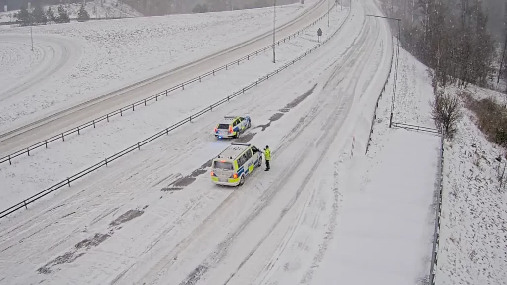 Snöoväder orsakade stopp i Göteborgsbacken