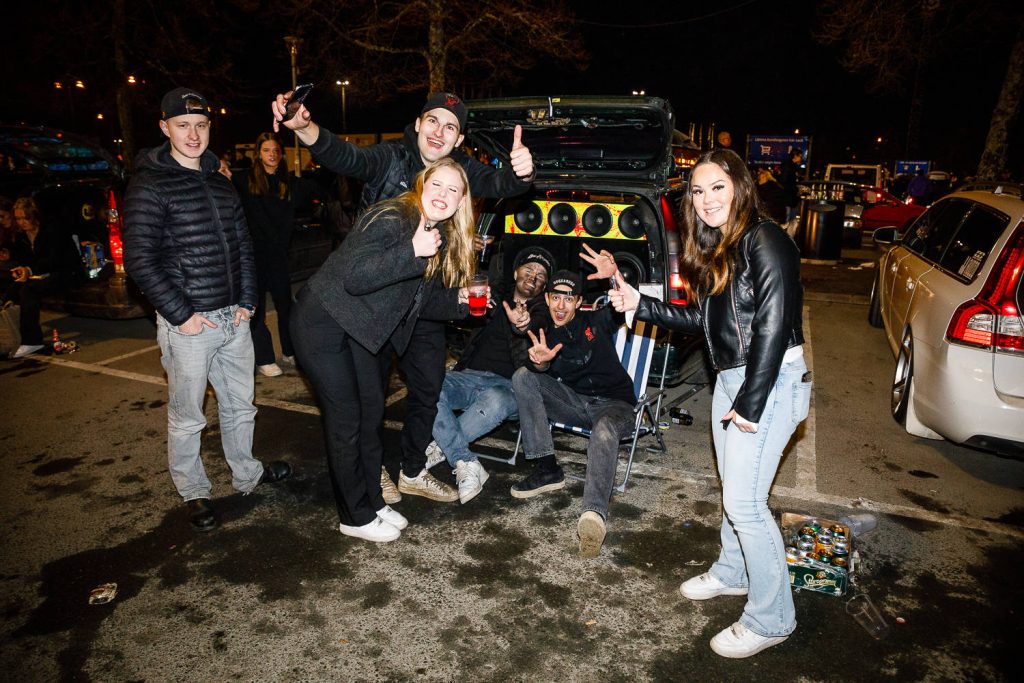 motorträff på A6-parkeringen