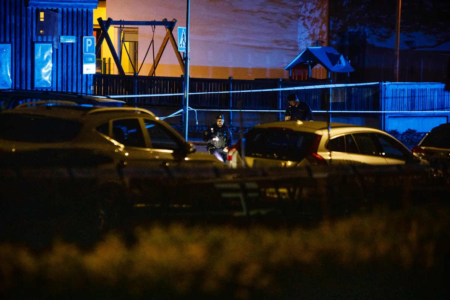 Polisinsats på Rosenlund efter skottlossning