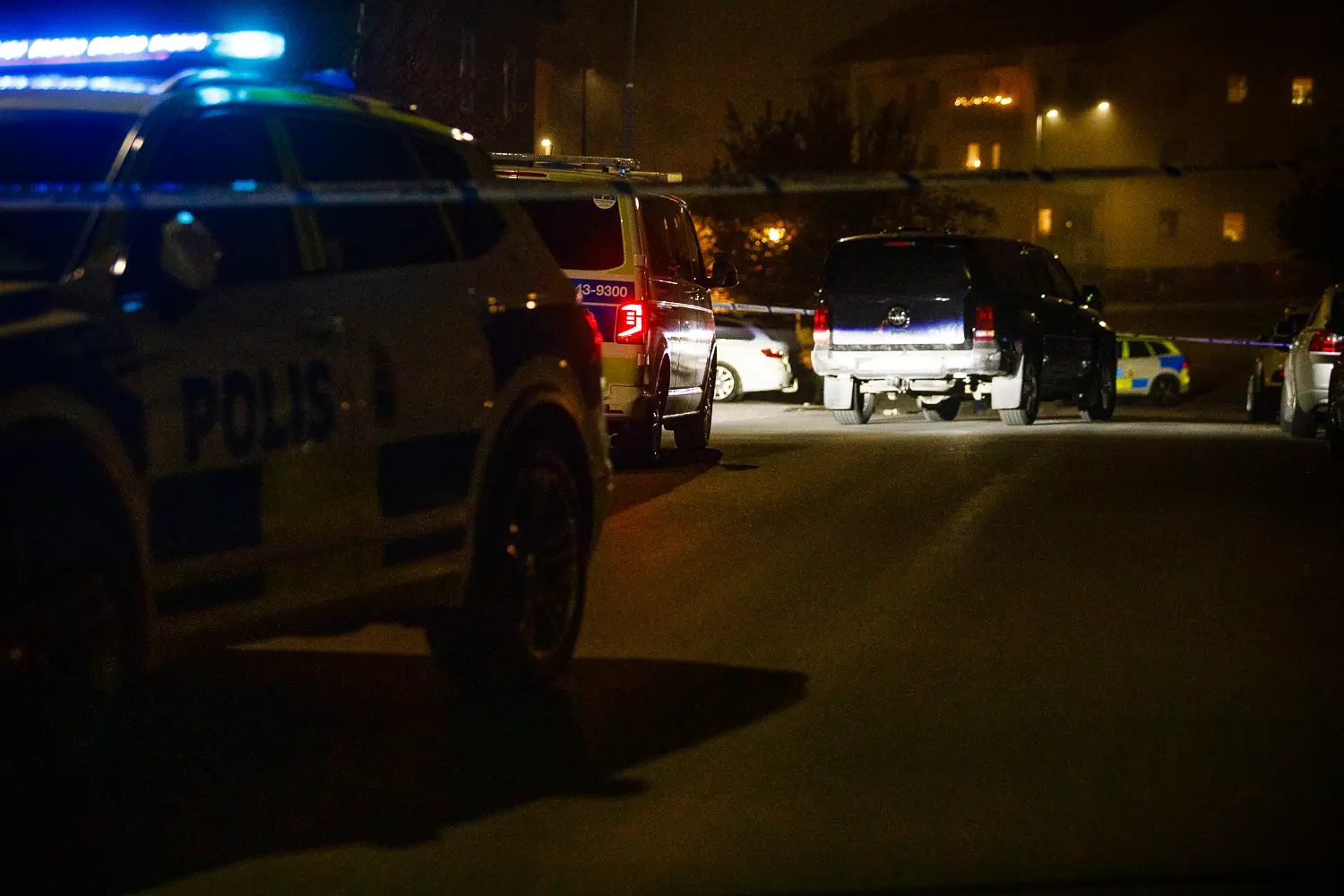 Polisinsats på Rosenlund efter skottlossning