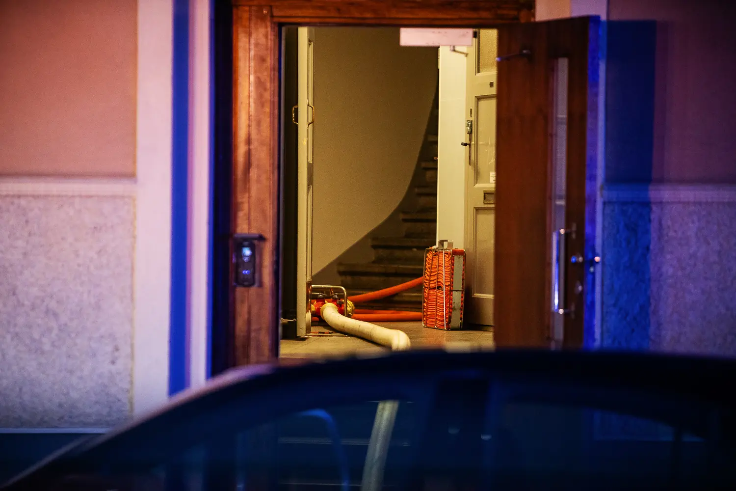 vindsbrand i flerfamiljshus på Klostergatan i Jönköping