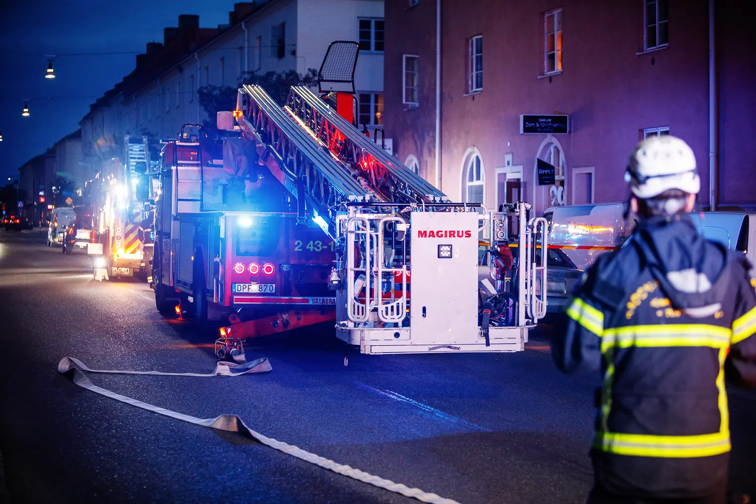 Räddningstjänsten, vindsbrand i flerfamiljshus på Klostergatan i Jönköping