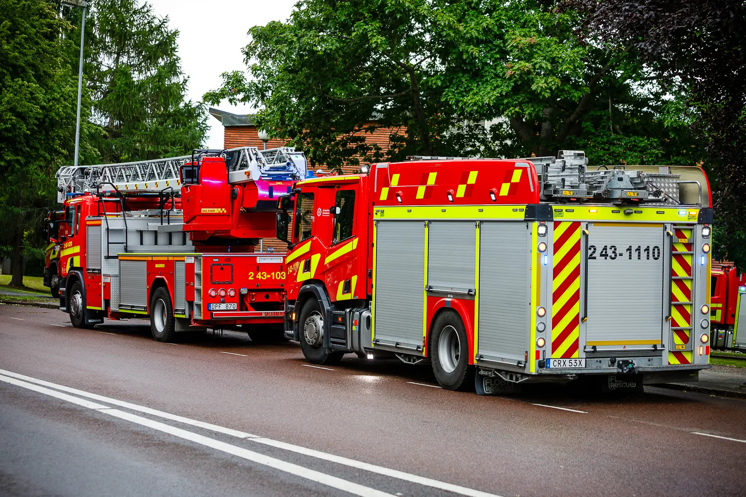 Larm om brand i skola i Huskvarna.