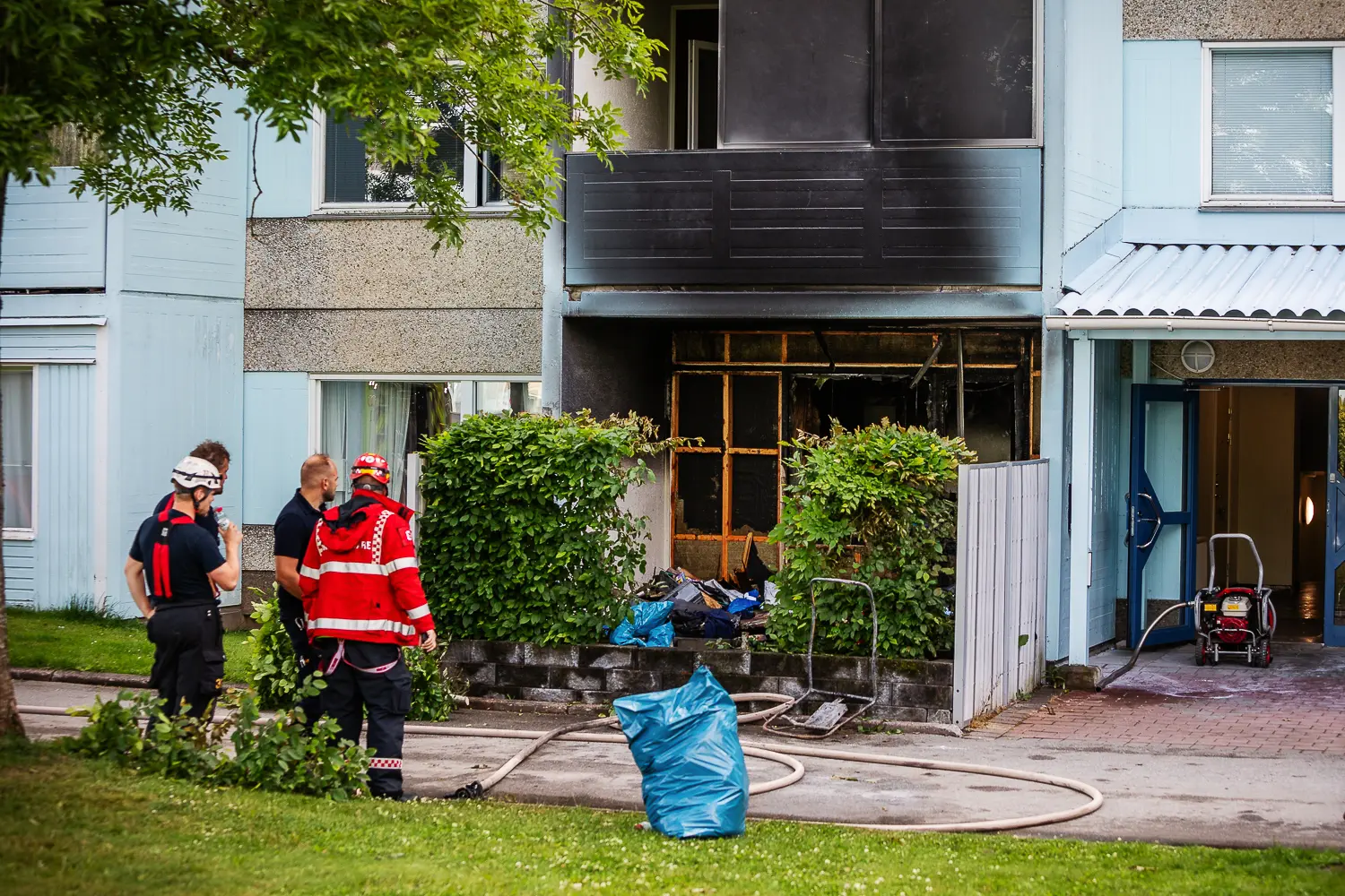 Brand i lägenhet på Råslätt