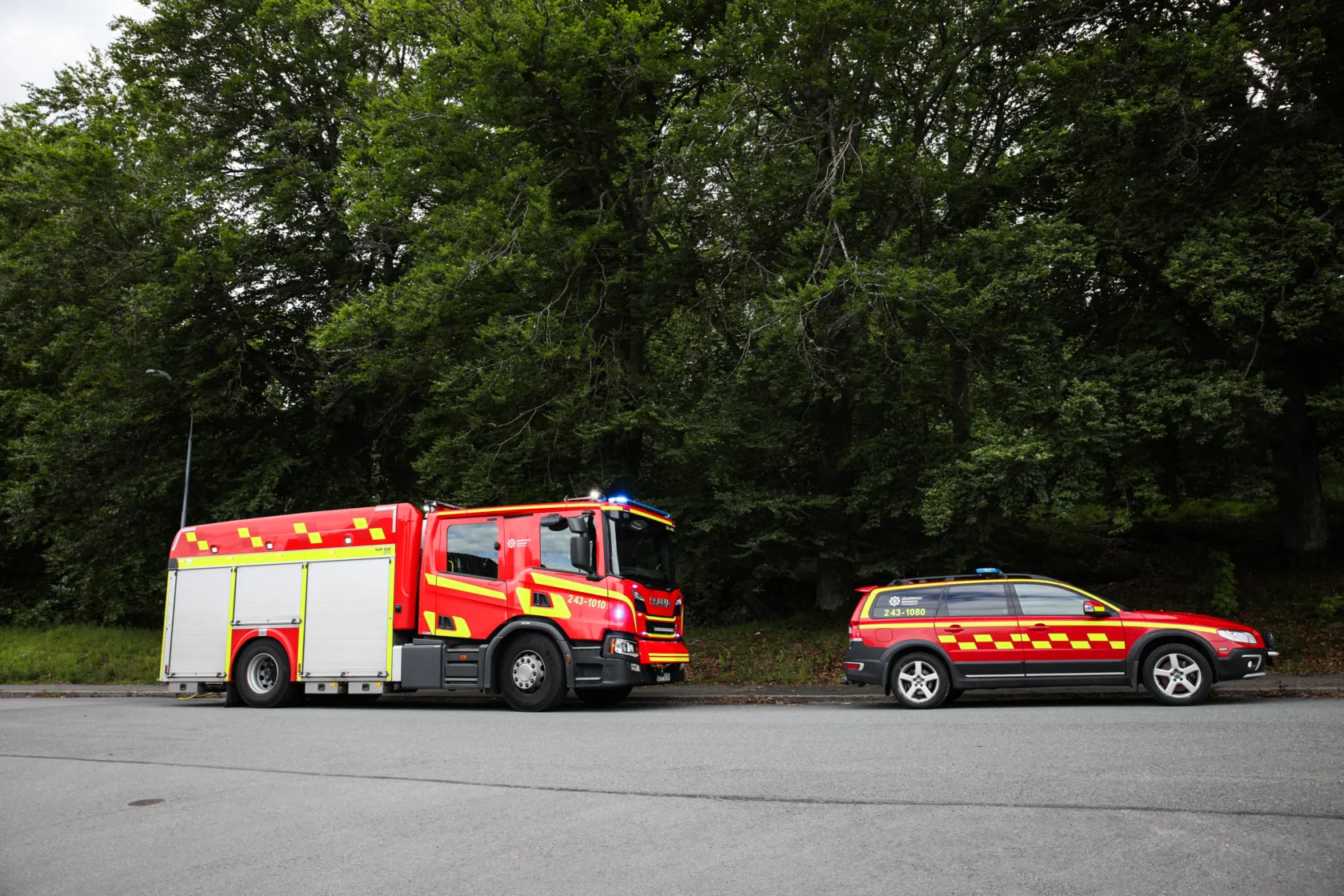 Brand i terrängen vid Stadsparksgatan