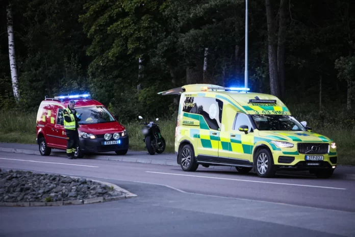 Motorcyklist körde omkull på Hakarpsvägen i Huskvarna