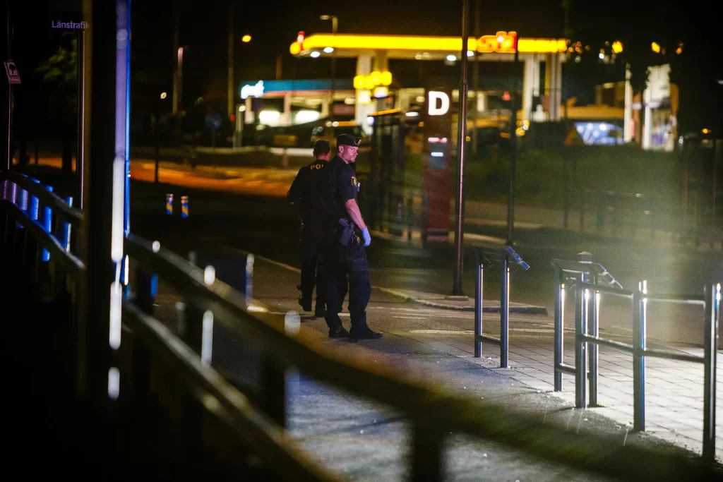 polis i Ekhagens centrum
