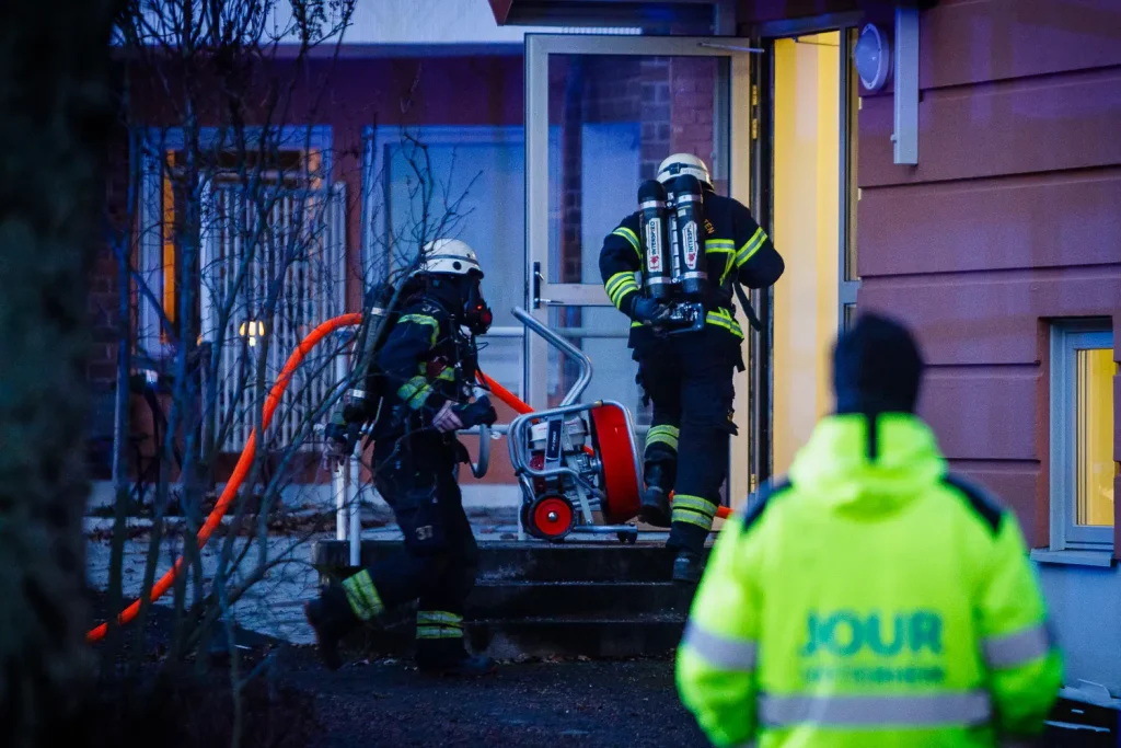 Brand på äldreboende