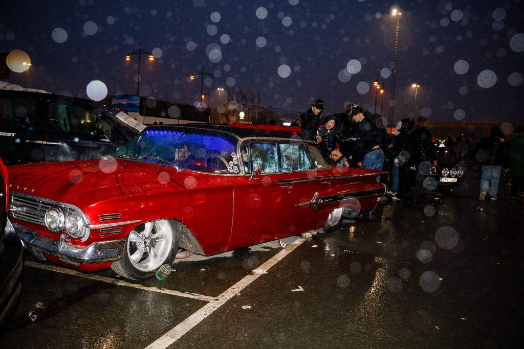 Motorträff på A6 under påskaftonskvällen