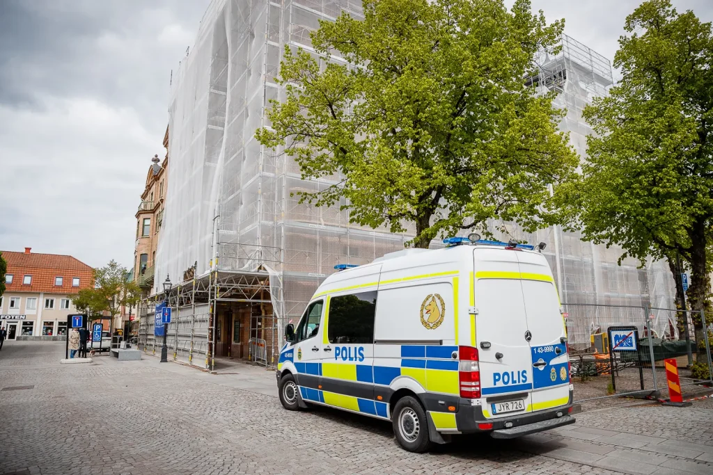 Polis fanns på plats vid Hovrättstorget