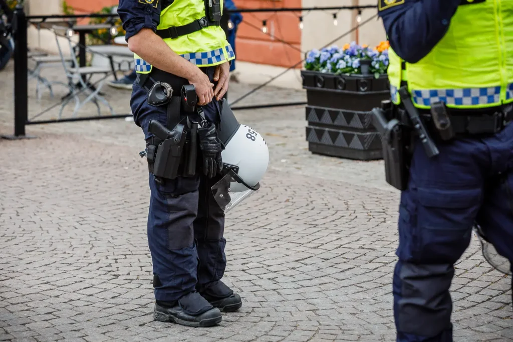 Polis fanns på plats vid Hovrättstorget