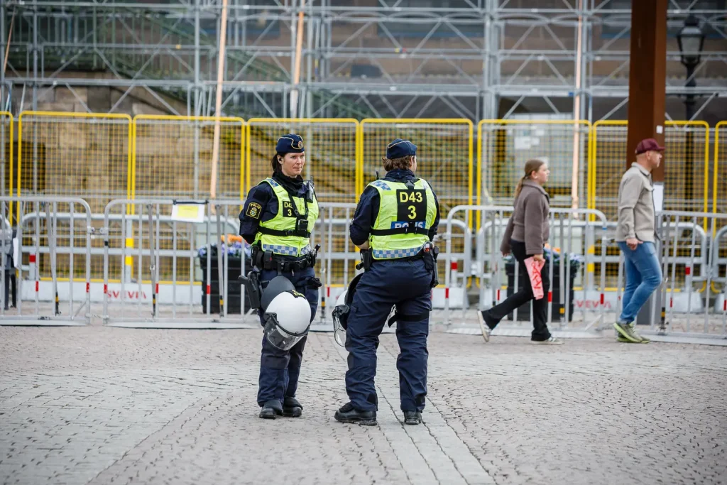 Polis fanns på plats vid Hovrättstorget