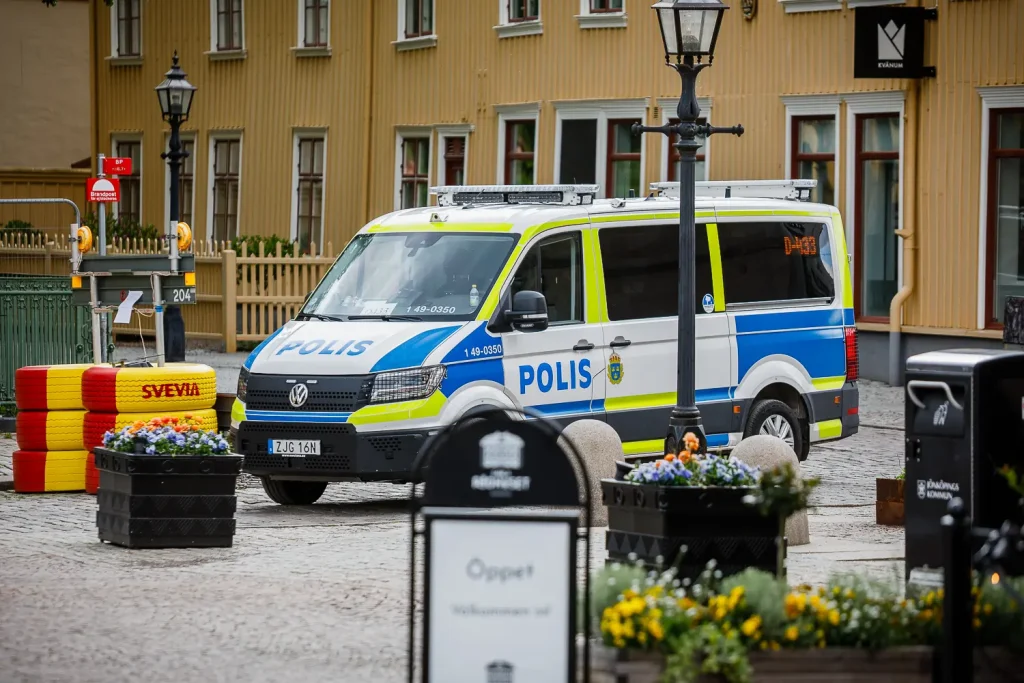 Polis fanns på plats vid Hovrättstorget