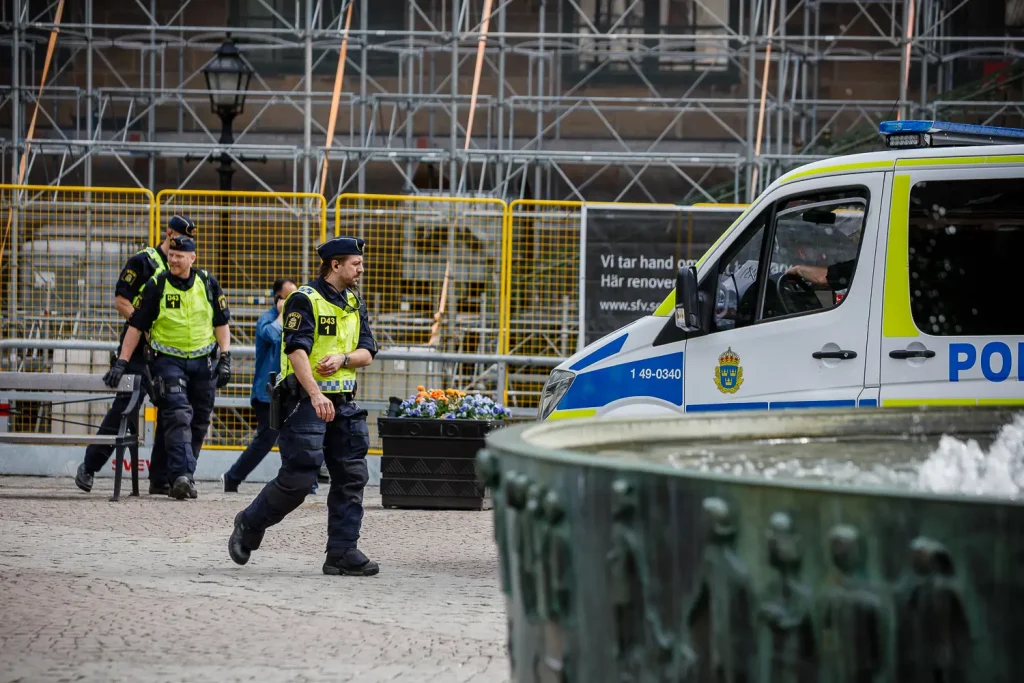 Polis fanns på plats vid Hovrättstorget