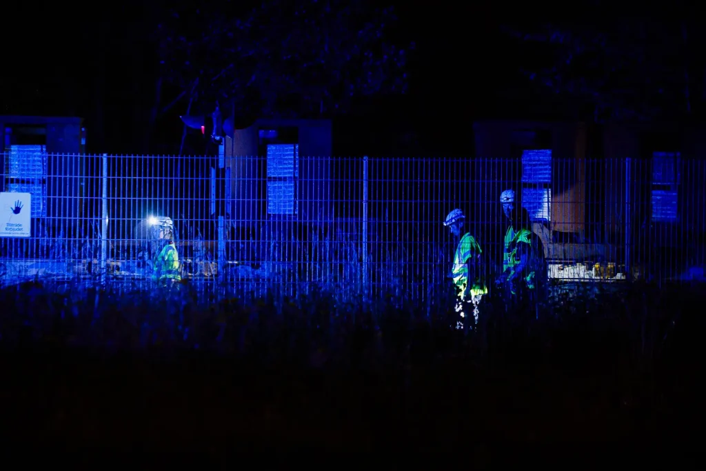 Godståg tvingades stanna - föremål på rälsen