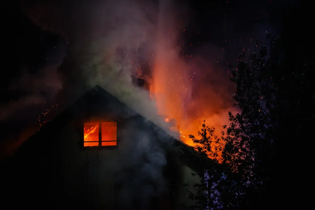 Brand i hus i Malmbäck
