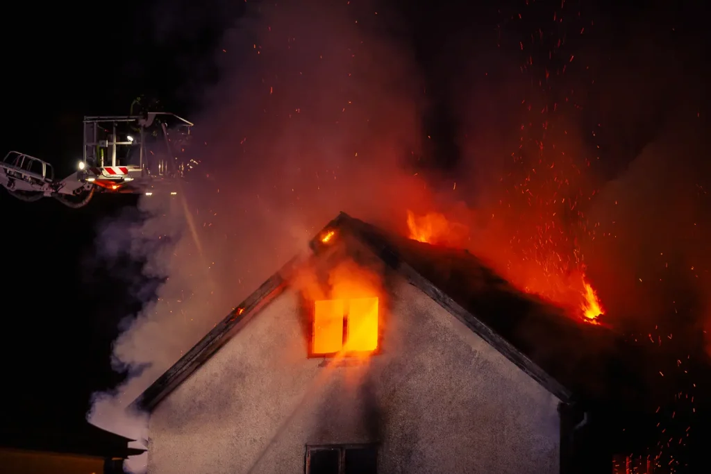 Brand i hus i Malmbäck