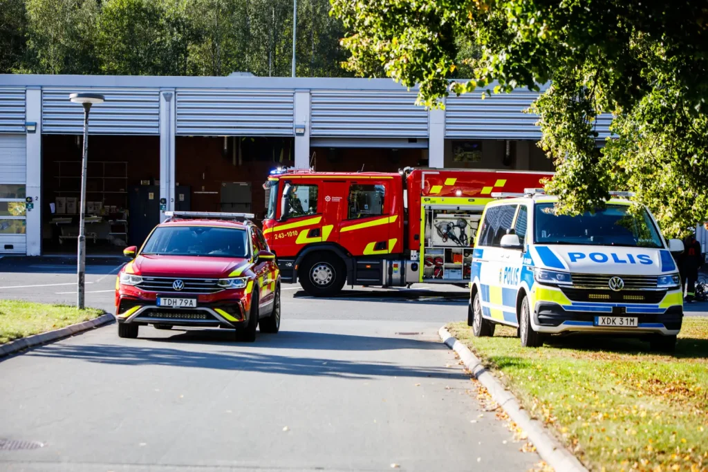 Batteri exploderade – rökutveckling i ambulansgaraget