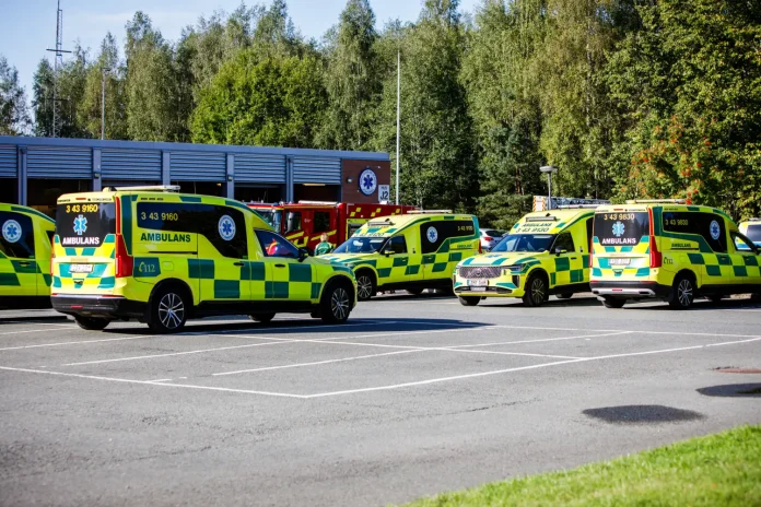 Batteri exploderade – rökutveckling i ambulansgaraget