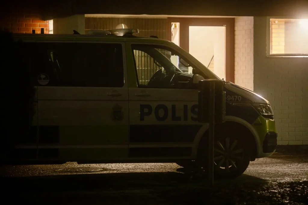 Kraftig smäll i trapphus i Värnamo 