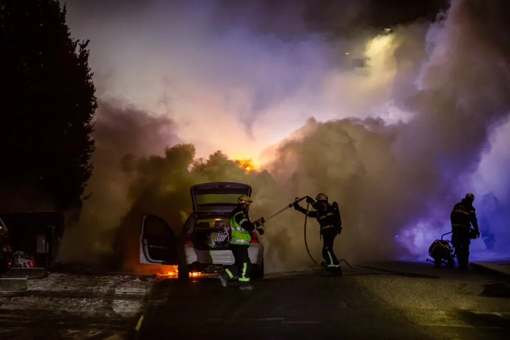 Bilbrand i Huskvarna