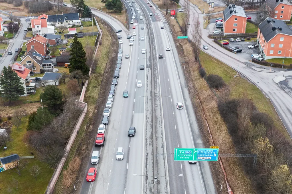 Köer på E4 i Jönköping under motormässan på Elmia