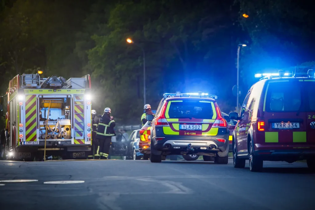 A-traktor totalförstörd i brand