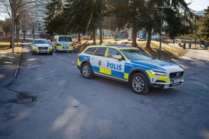Polisnärvaro på Råslätt