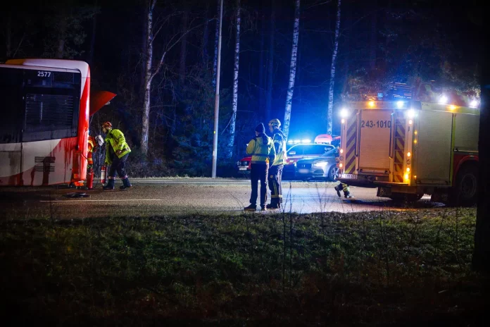 Larmades om brand i buss