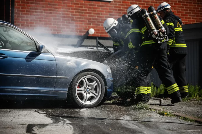 Bilbrand i Huskvarna