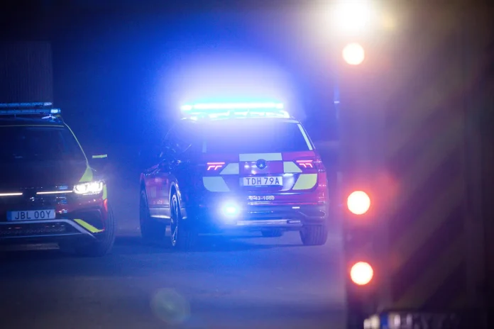 Larm om garagebrand på skärtorsdagskvällen