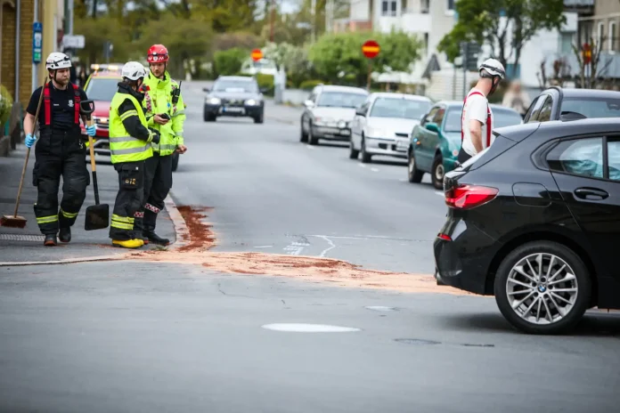Krock i korsning i Huskvarna