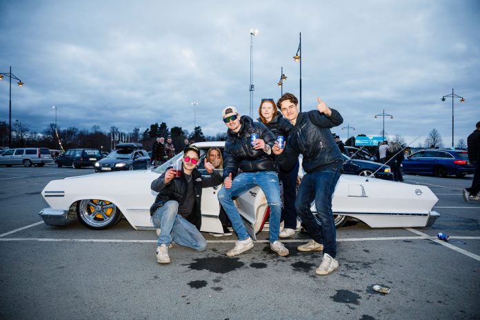 Motorträff på A6 i Jönköping under långfredagen