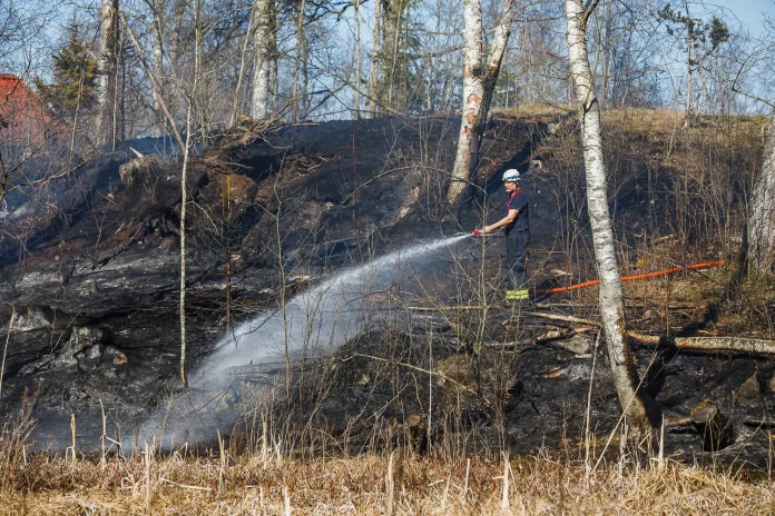 Terrängbrand vid Lekeryd