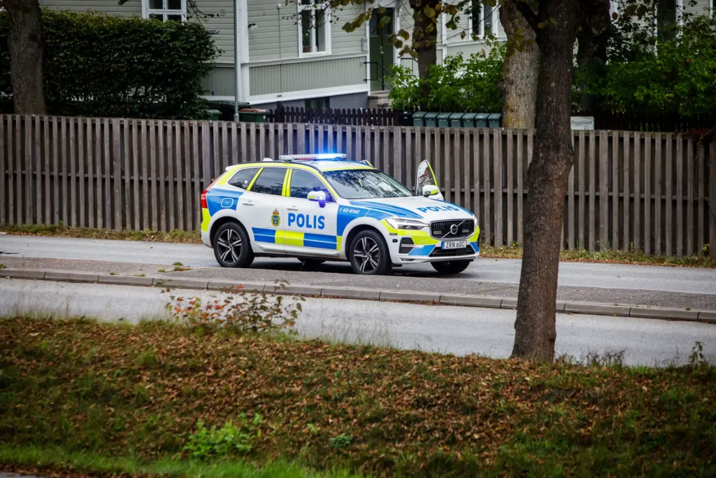 Trafikolycka mellan bil och moped på Junegatan i Jönköping